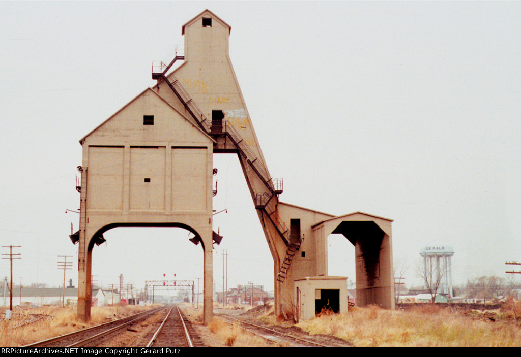 Coaling Tower over C&NW Mains